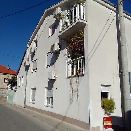 Biba Bed and Breakfast Mostar Eksteriør billede